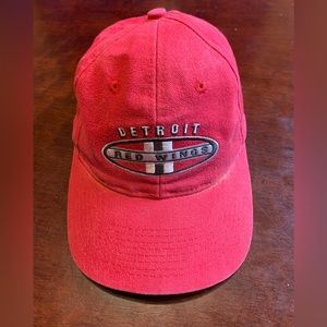 Vintage Detroit red wings NHL SnapBack hat cap sports specialties